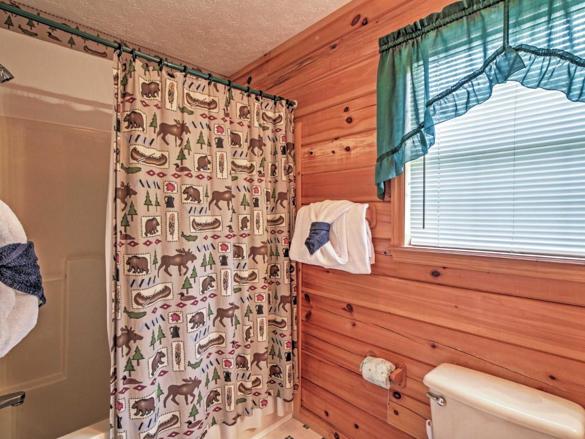 Idyllic Cabin With Hot Tub Less Than 2 Mi To Dollywood! Сев'єрвілл Екстер'єр фото
